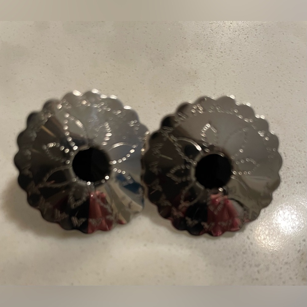 Chic Silver Conch Navajo Earrings